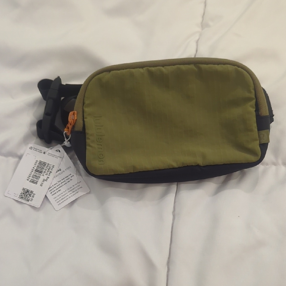 Lululemon Mini Olive Green Belt Bag